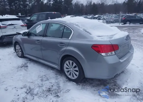 2010 Subaru Legacy 2.5I Limited из США, поврежденный, VIN 4S3BMBK61A3246288